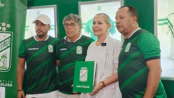 Oriente presenta oficialmente a 'Copito' Andrada como su DT Oriente presenta oficialmente a 'Copito' Andrada como su DT
