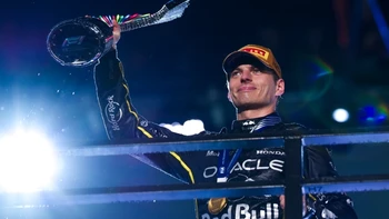 Verstappen reina en Las Vegas y descalifican a Mclaren Verstappen reina en Las Vegas y descalifican a Mclaren