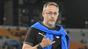 ¿La pelota no se mancha? ¿La pelota no se mancha?