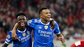Cuatro goles de Mbappé y show de Vinícius: el Madrid gana, pero no convence Cuatro goles de Mbappé y show de Vinícius: el Madrid gana, pero no convence
