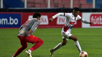 Nacional Potosí se impone en casa ante Independiente Petrolero Nacional Potosí se impone en casa ante Independiente Petrolero