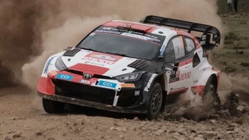 Ogier se impuso en el Rally de Kenia en un duelo aparte con Rovanperä Ogier se impuso en el Rally de Kenia en un duelo aparte con Rovanperä