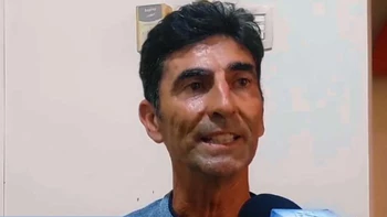 José Aurelio Gay, nuevo DT de Guabirá: “Tenemos tres semanas para trabajar al máximo” José Aurelio Gay, nuevo DT de Guabirá: “Tenemos tres semanas para trabajar al máximo”