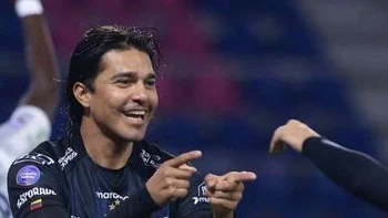 Martins se vistió de héroe en Independiente del Valle Martins se vistió de héroe en Independiente del Valle
