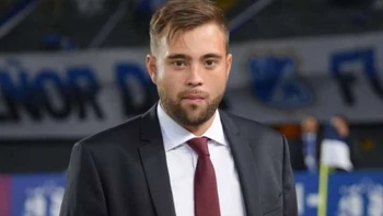 Andrés Costa, presidente de Always Ready: “Si pagamos más de 25.000 dólares voy a exigir que dejen todo en la cancha” Andrés Costa, presidente de Always Ready: “Si pagamos más de 25.000 dólares voy a exigir que dejen todo en la cancha”