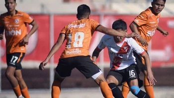 Copa Bolivia Sub-20: Royal Pari en busca de la remontada Copa Bolivia Sub-20: Royal Pari en busca de la remontada