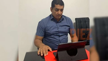 Comité ejecutivo de la FBF destituye a Robert Blanco y anuncia procesos deportivos en su contra Comité ejecutivo de la FBF destituye a Robert Blanco y anuncia procesos deportivos en su contra