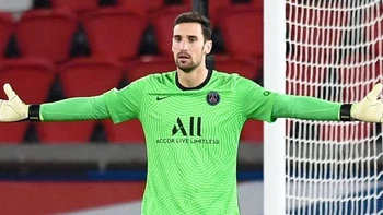 El portero español del PSG Sergio Rico "en estado grave" tras un accidente de caballo El portero español del PSG Sergio Rico "en estado grave" tras un accidente de caballo