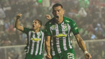 Vaca Díez-Oriente y Always Ready-The Strongest cerrarán la fecha 15 este lunes Vaca Díez-Oriente y Always Ready-The Strongest cerrarán la fecha 15 este lunes