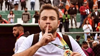 “Teníamos al 90% de la prensa en contra”, afirma Andrés Costa tras ganar la Copa Bolivia “Teníamos al 90% de la prensa en contra”, afirma Andrés Costa tras ganar la Copa Bolivia