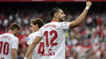 El Sevilla, de coquetear con el descenso a aspirar a su séptima corona europea El Sevilla, de coquetear con el descenso a aspirar a su séptima corona europea