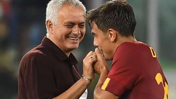 Mourinho confirma que Dybala está para jugar "20 o 30 minutos" Mourinho confirma que Dybala está para jugar "20 o 30 minutos"
