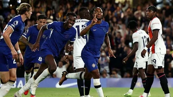 Sterling y el Chelsea se divierten ante el Luton Sterling y el Chelsea se divierten ante el Luton