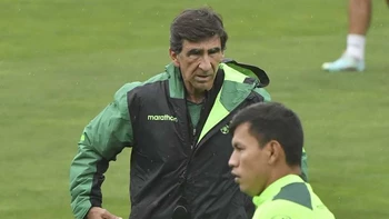 Gustavo Costas: “Lo bueno es que vuelve el fútbol” Gustavo Costas: “Lo bueno es que vuelve el fútbol”