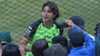 Martins, sobre apoyo de bolivianos a Argentina: “No podemos estar separados, no podemos apoyar a dos selecciones” Martins, sobre apoyo de bolivianos a Argentina: “No podemos estar separados, no podemos apoyar a dos selecciones”