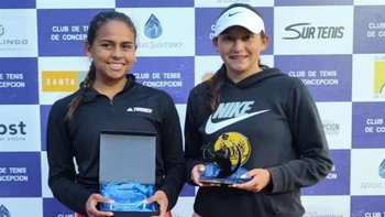 Nicole Jiménez y Leonardo Suárez ganaron títulos en tenis en Chile Nicole Jiménez y Leonardo Suárez ganaron títulos en tenis en Chile
