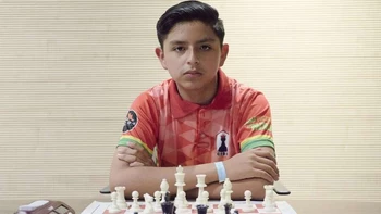 Licael Ticona ganó torneo en Brasil y deja el ajedrez boliviano en lo alto Licael Ticona ganó torneo en Brasil y deja el ajedrez boliviano en lo alto