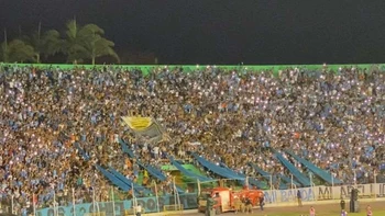 Pasiones desbordadas: reacciones de los hinchas tras el clásico cruceño Pasiones desbordadas: reacciones de los hinchas tras el clásico cruceño