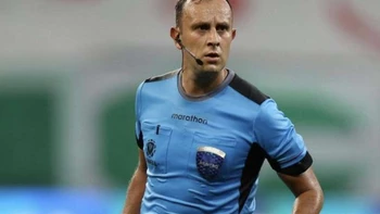 Repasá la terna arbitral de Bolívar - Inter de Porto Alegre Repasá la terna arbitral de Bolívar - Inter de Porto Alegre