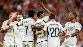 Rodrygo y Bellingham impulsan al Real Madrid en su debut liguero en Bilbao Rodrygo y Bellingham impulsan al Real Madrid en su debut liguero en Bilbao