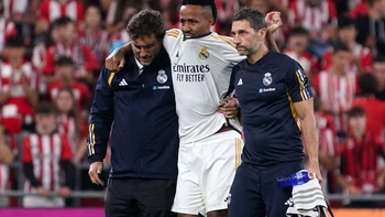 Militao se rompe el ligamento cruzado anterior de la rodilla izquierda Militao se rompe el ligamento cruzado anterior de la rodilla izquierda