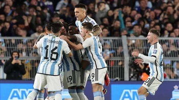 Posiciones de las Eliminatorias: Argentina manda y sigue con puntaje perfecto Posiciones de las Eliminatorias: Argentina manda y sigue con puntaje perfecto