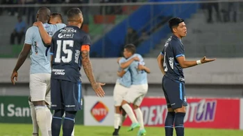 Blooming cayó (3-1) en su visita a Aurora y se aleja de la Sudamericana Blooming cayó (3-1) en su visita a Aurora y se aleja de la Sudamericana