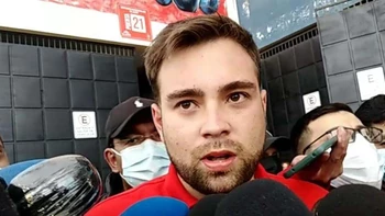 Andrés Costa, presidente de Always Ready: “Vamos a iniciar un proceso contra el presidente de Wilstermann” Andrés Costa, presidente de Always Ready: “Vamos a iniciar un proceso contra el presidente de Wilstermann”