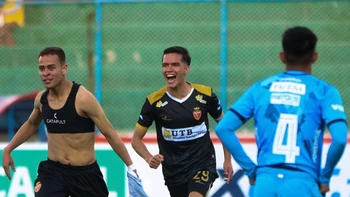 Blooming recibe por segunda vez un 10-1 en la historia liguera Blooming recibe por segunda vez un 10-1 en la historia liguera