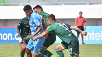 San Antonio vence a Tomayapo en un partidazo y acaricia un torneo internacional San Antonio vence a Tomayapo en un partidazo y acaricia un torneo internacional