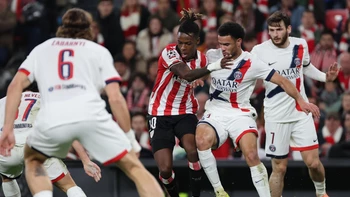 El Athletic firma un empate valioso ante el campeón de Europa El Athletic firma un empate valioso ante el campeón de Europa