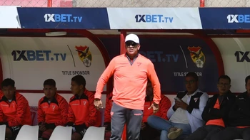 Julio Baldivieso grita campeón por segunda vez como director técnico Julio Baldivieso grita campeón por segunda vez como director técnico