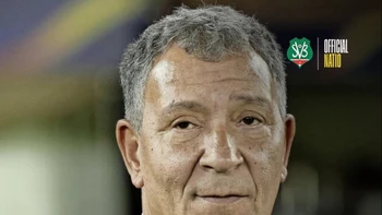 En medio de la crisis, Surinam presenta a su nuevo DT antes de enfrentar a Bolivia En medio de la crisis, Surinam presenta a su nuevo DT antes de enfrentar a Bolivia