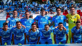 Jugadores de Blooming aguardan noticias a horas de Navidad Jugadores de Blooming aguardan noticias a horas de Navidad