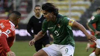 Martins dejó entrever que podría revisar su posición de retirarse de la selección Martins dejó entrever que podría revisar su posición de retirarse de la selección