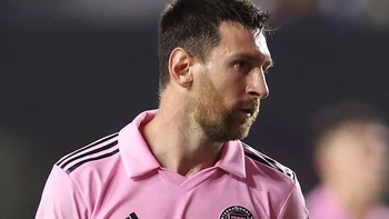 Messi y su Inter Miami se quedan fuera de los playoffs de la MLS Messi y su Inter Miami se quedan fuera de los playoffs de la MLS