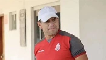 Humberto Viviani, DT de Guabirá: "Está en nuestras manos, tenemos que ganar en casa" Humberto Viviani, DT de Guabirá: "Está en nuestras manos, tenemos que ganar en casa"