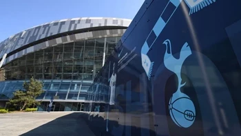 Exdueño del Tottenham se declara culpable de uso de información privilegiada en EEUU Exdueño del Tottenham se declara culpable de uso de información privilegiada en EEUU