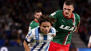 La Real Sociedad salvó un empate (1-1) de local contra el Alavés La Real Sociedad salvó un empate (1-1) de local contra el Alavés