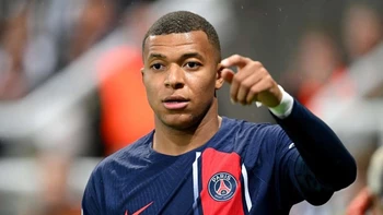 Mbappé asegura que aún no ha tomado la decisión sobre su futuro Mbappé asegura que aún no ha tomado la decisión sobre su futuro