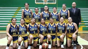 La Liga Boliviana de Básquet Femenina tiene a su primer semifinalista La Liga Boliviana de Básquet Femenina tiene a su primer semifinalista