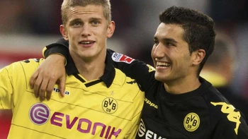 Borussia Dortmund refuerza equipo técnico con dos entrenadores adjuntos Borussia Dortmund refuerza equipo técnico con dos entrenadores adjuntos