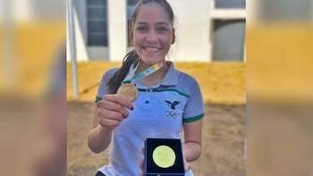 La karateca Nazira Aponte se lesionó y no competirá en los Panamericanos La karateca Nazira Aponte se lesionó y no competirá en los Panamericanos