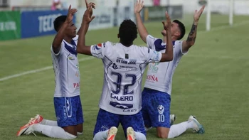 GV San José ganó (0-1) de visitante a San Antonio en la primera final de la Copa Simón Bolívar GV San José ganó (0-1) de visitante a San Antonio en la primera final de la Copa Simón Bolívar