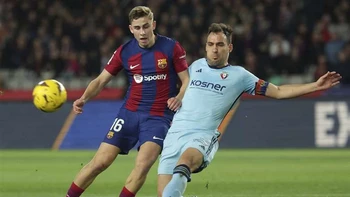 Vitor Roque da aire al Barcelona en apretada victoria ante el Osasuna Vitor Roque da aire al Barcelona en apretada victoria ante el Osasuna