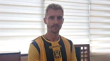 Maximiliano Caire se convirtió en nuevo jugador de The Strongest Maximiliano Caire se convirtió en nuevo jugador de The Strongest
