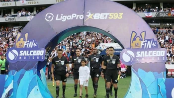 Ecuador aplaza su campeonato de fútbol ante crisis de seguridad Ecuador aplaza su campeonato de fútbol ante crisis de seguridad