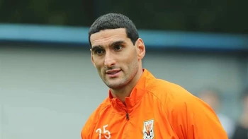 El futbolista belga Marouane Fellaini anuncia su retirada El futbolista belga Marouane Fellaini anuncia su retirada