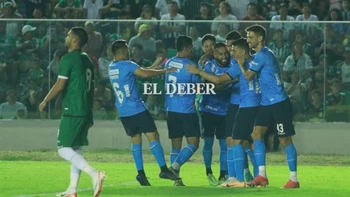 Blooming venció (2-1) a Oriente Petrolero y se adueñó de la Copa Santa Cruz Blooming venció (2-1) a Oriente Petrolero y se adueñó de la Copa Santa Cruz