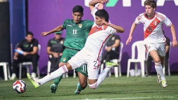 La selección boliviana sub-23 perdió (4-0) el primer amistoso ante Perú La selección boliviana sub-23 perdió (4-0) el primer amistoso ante Perú